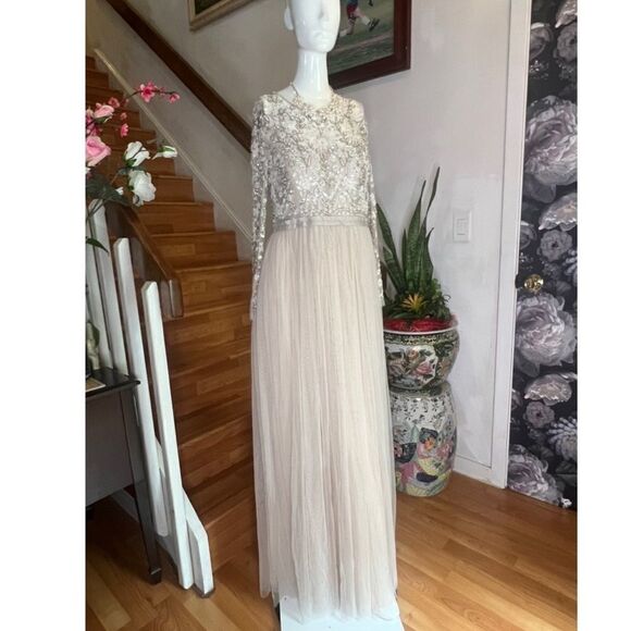 BHLDN Needle and Thread Rhapsody gown - Picture 3 of 6